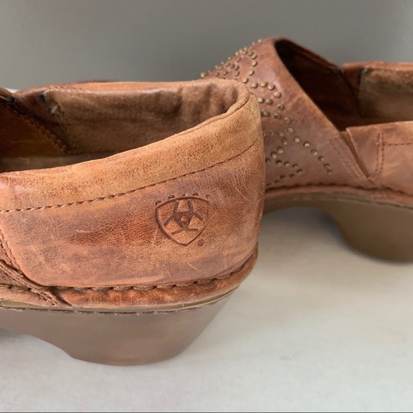 Ariat Tan Leather Slip-On Shoes With Stud Detail Size 7 - Picture 5 of 12